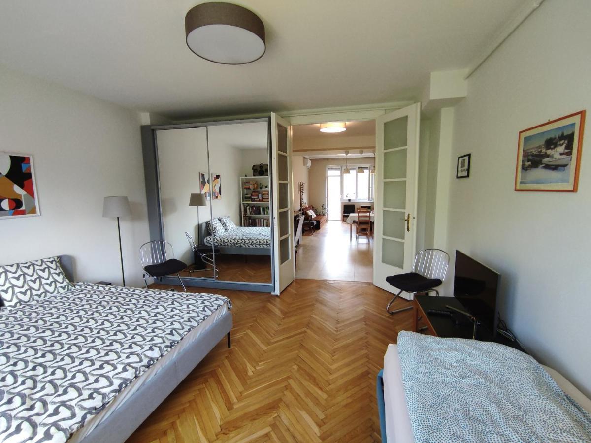 Park View, Close To River, Ac, Bauhaus Vibe, 2 Balconies Budapest Luaran gambar