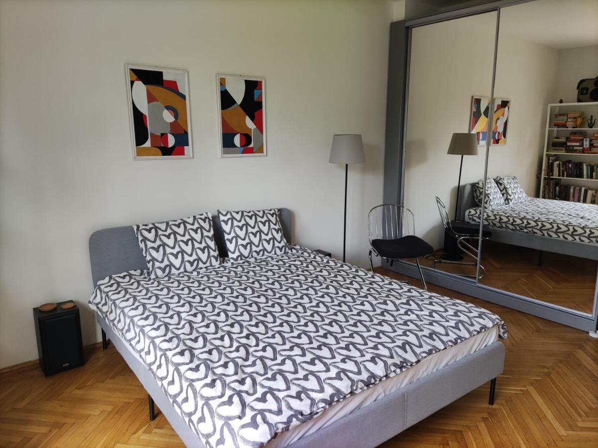 Park View, Close To River, Ac, Bauhaus Vibe, 2 Balconies Budapest Luaran gambar